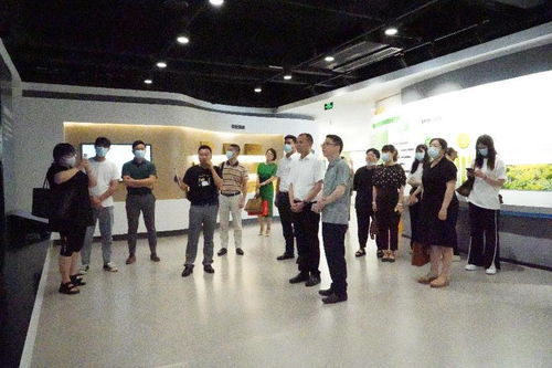 嘉善縣農(nóng)村電商公共服務(wù)中心揭牌儀式暨農(nóng)產(chǎn)品產(chǎn)銷資源對(duì)接會(huì)圓滿舉行